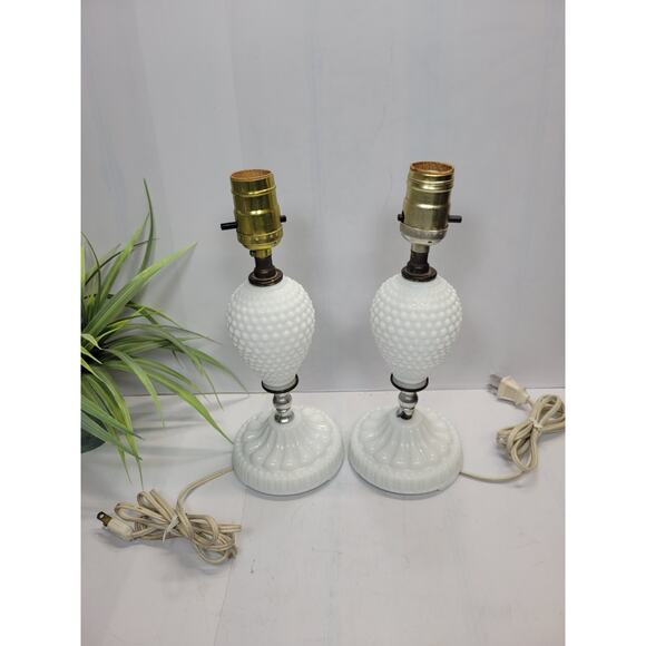 2 Vintage Lamps, Milk Glass Hobnail, Vanity Boudoir, Dresser Table - Picture 1 of 5